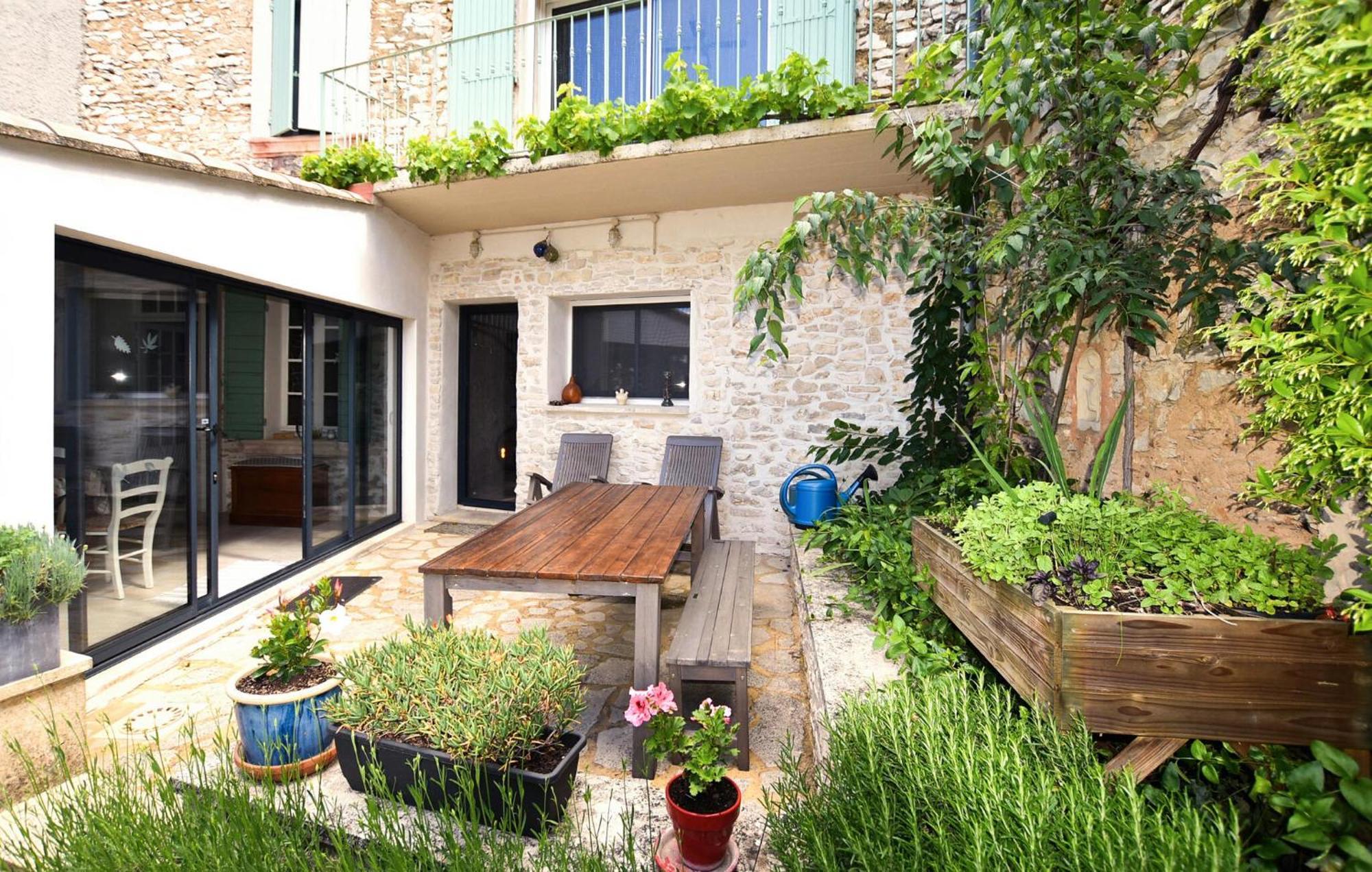 2 Bedroom Gorgeous Home In Villes-Sur-Auzon المظهر الخارجي الصورة